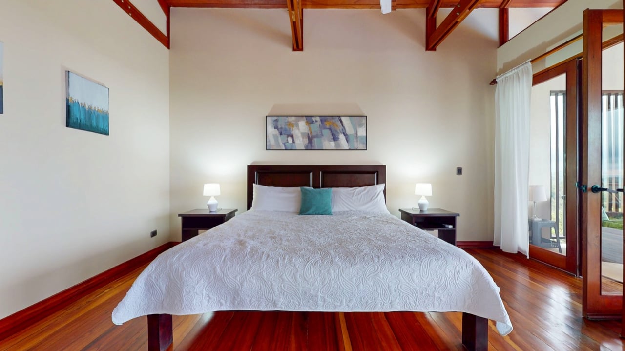 Ocean-View Luxury Home in Ojochal with Sunset Views and Retreat Potential