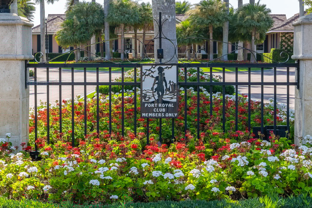Gordon Pointe Naples: The Most Iconic Waterfront Estate in Port Royal
