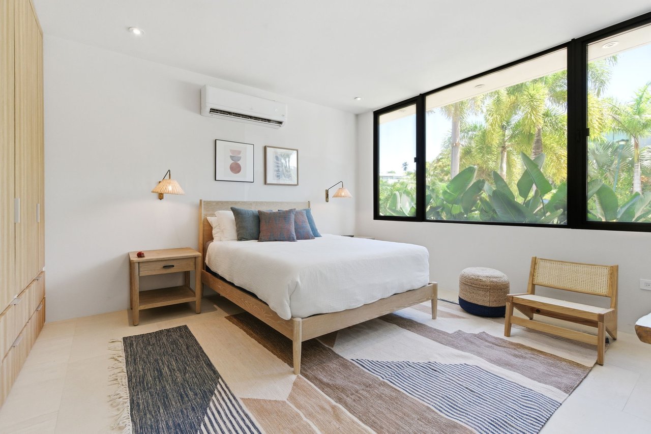 11 GOLF VIEW DRIVE #11