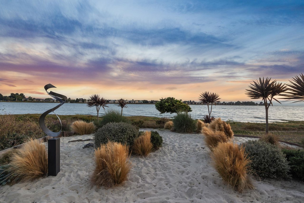 2916 Bayview Drive, Alameda, 94501