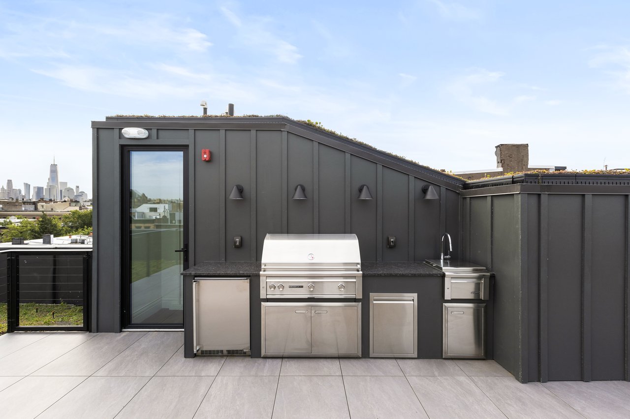 225 Park Avenue, Hoboken