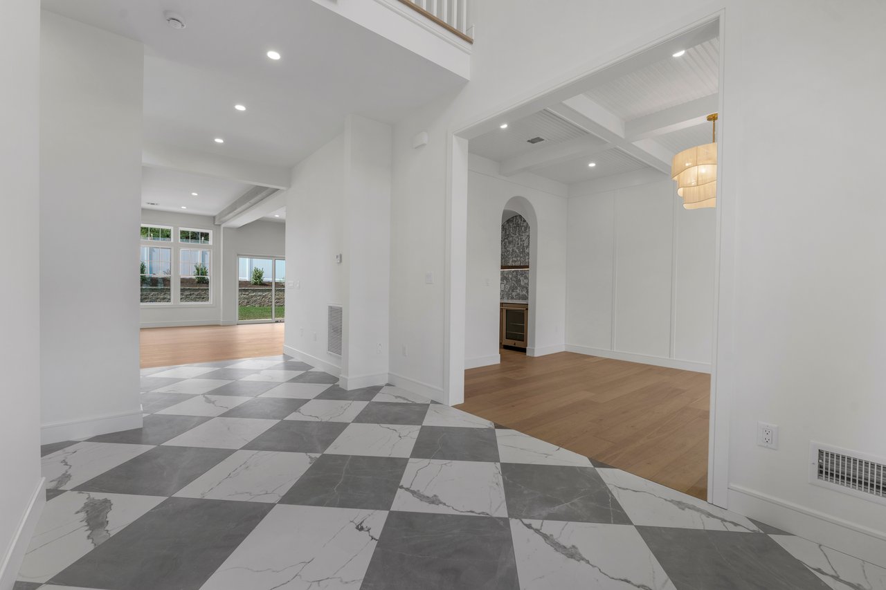229 Bogert Pl