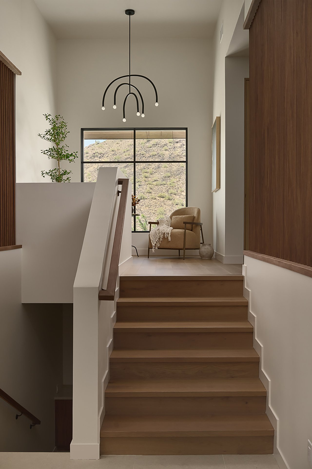 9619 N SOLITUDE Canyon