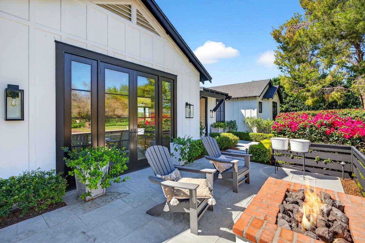 5217 E CALLE REDONDA