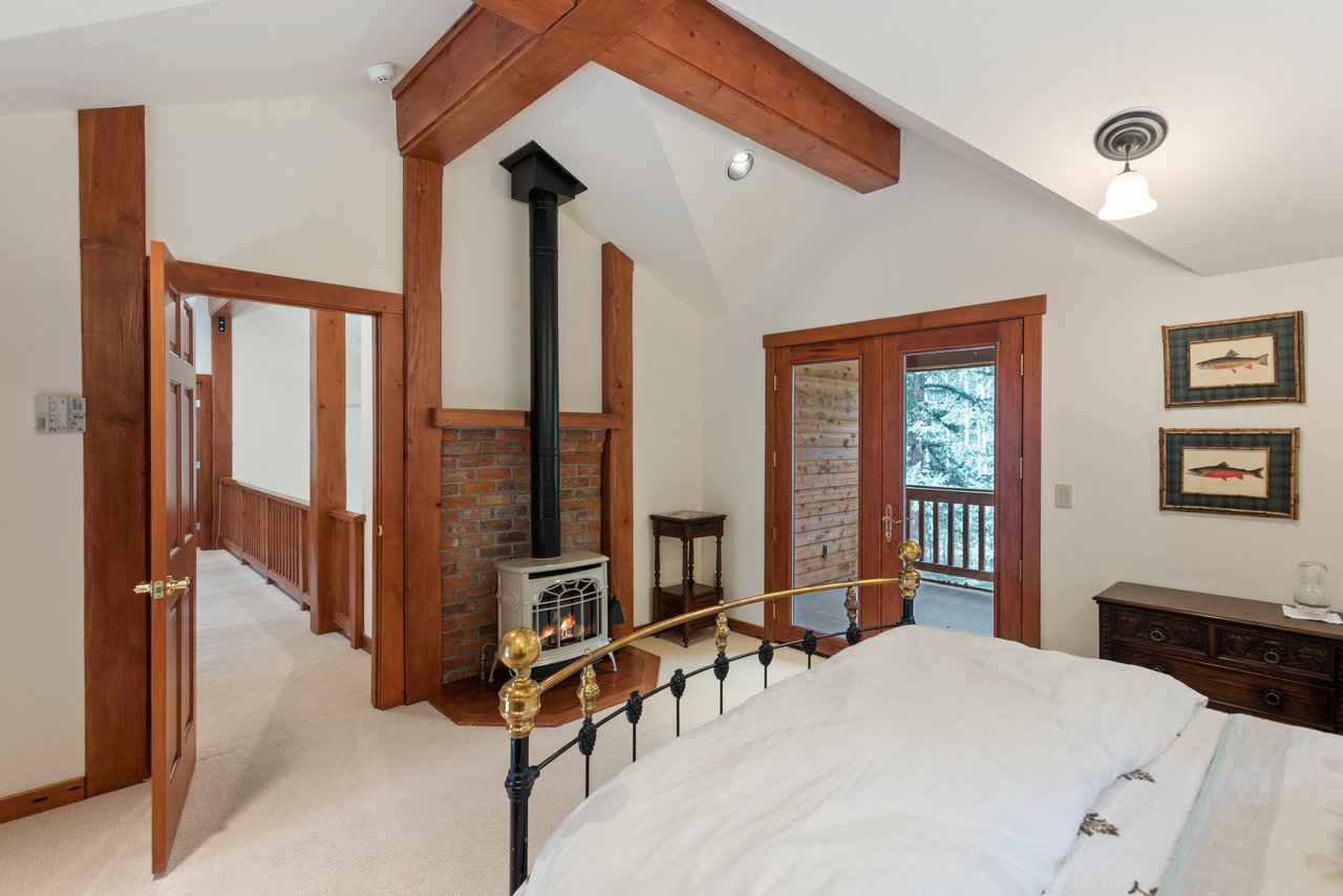 Fairy-Tale Estate Meets Iconic Colorado Wilderness
