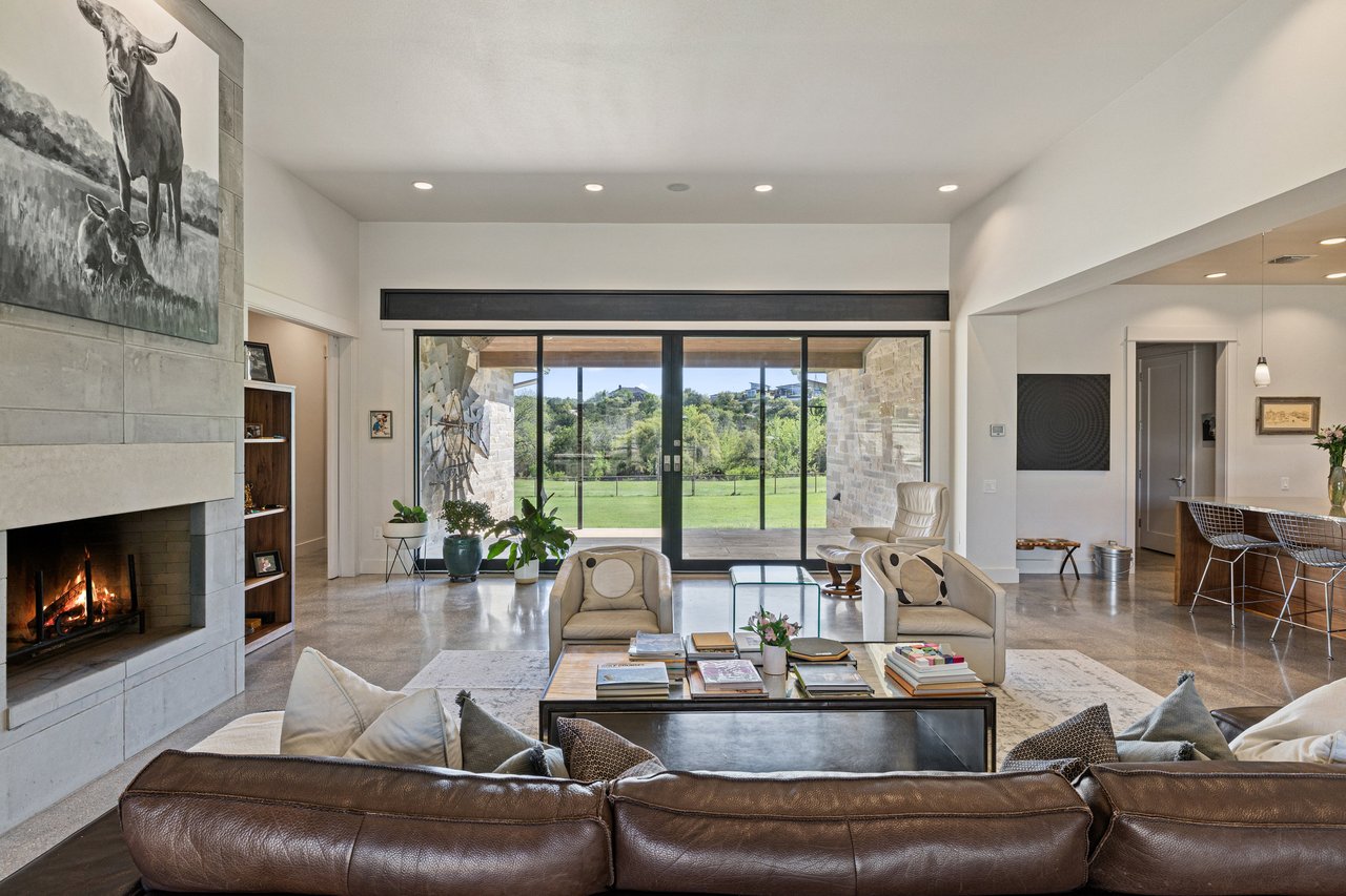 4813 Twin Acres Road