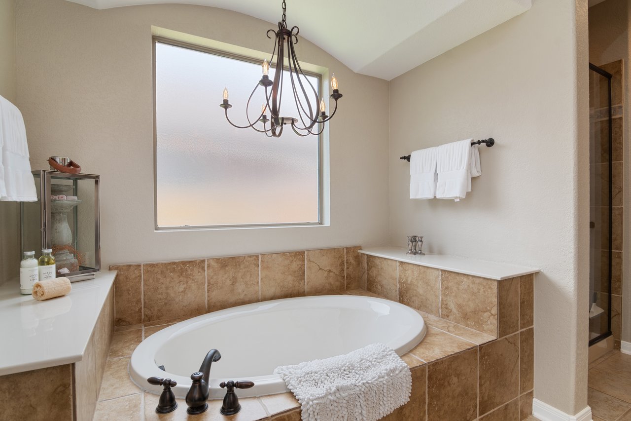1214 Ashbury Bay