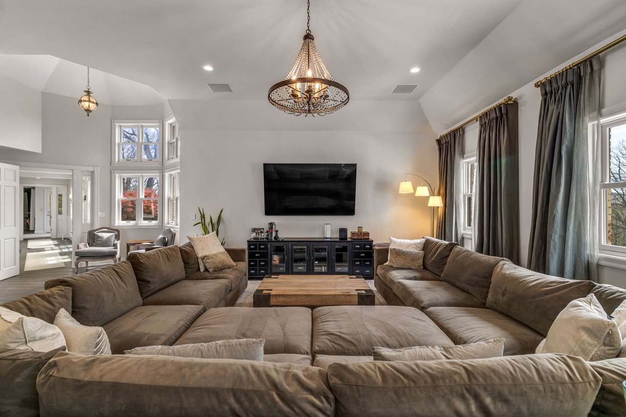 Sewickley Hills Luxury Estate on 10 Acres