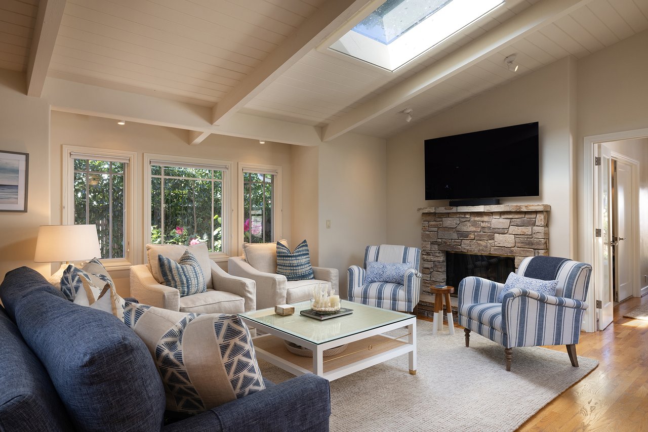 Sweet Dreams - Carmel Cottage