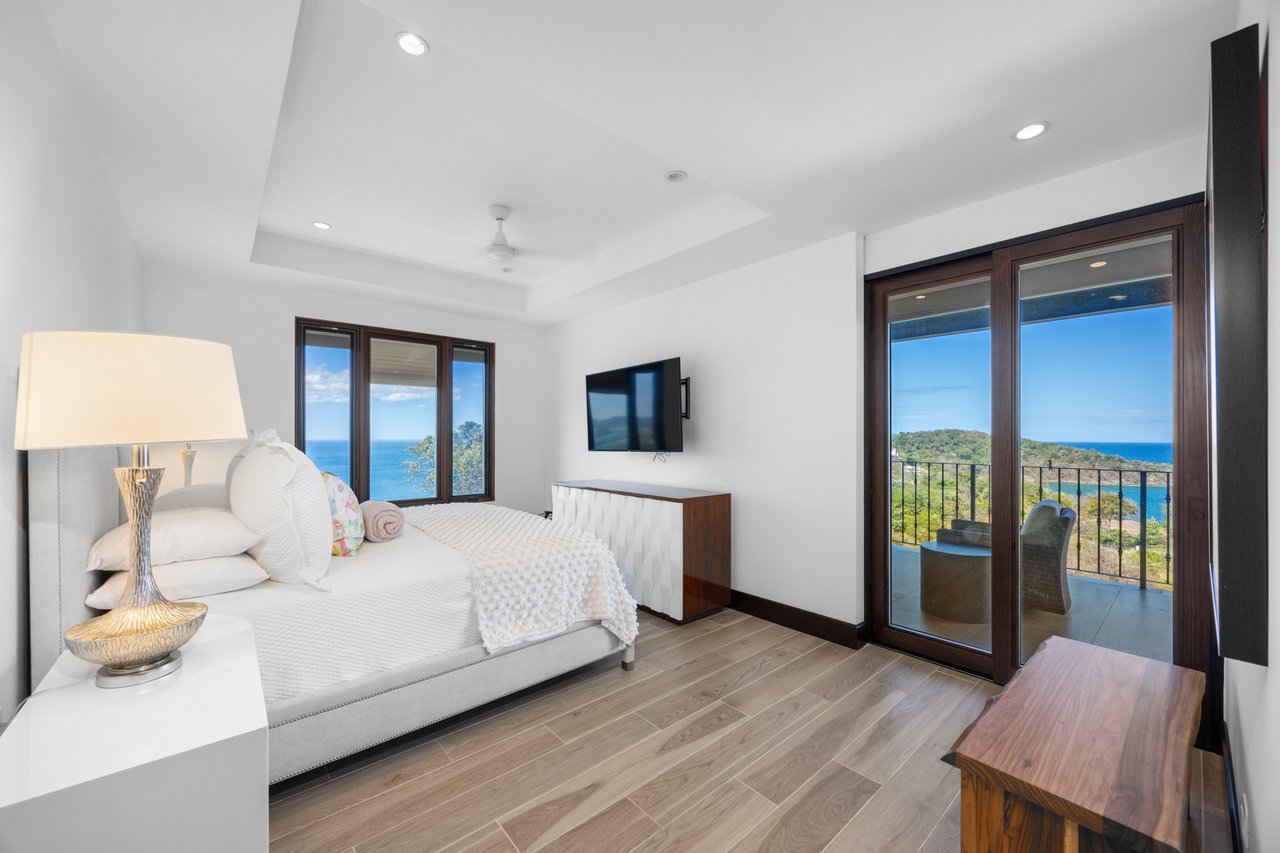 360 Splendor del Pacifico #502