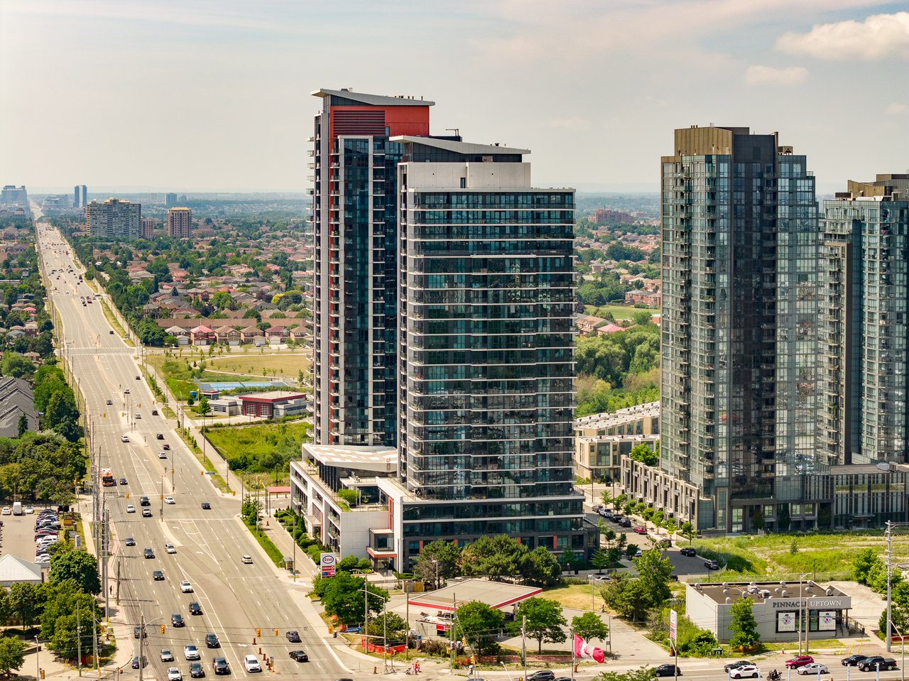708-55 Eglinton Ave w