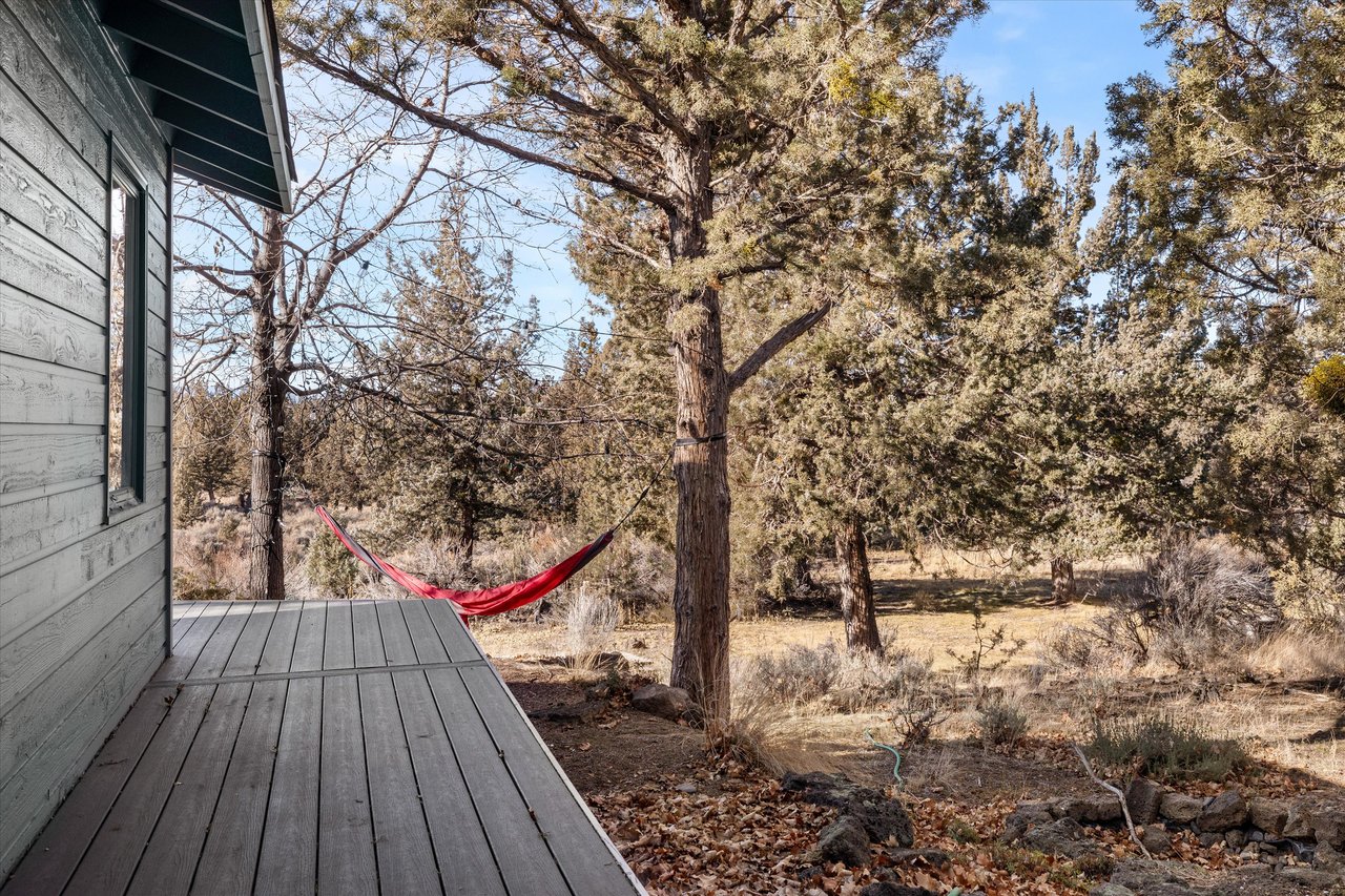 63545 Deschutes Market