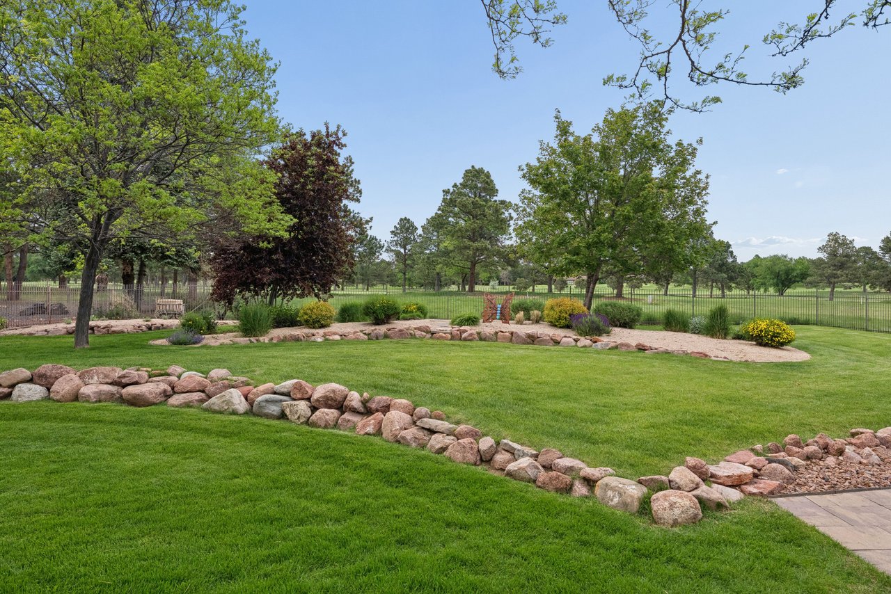 1670 Hill Circle