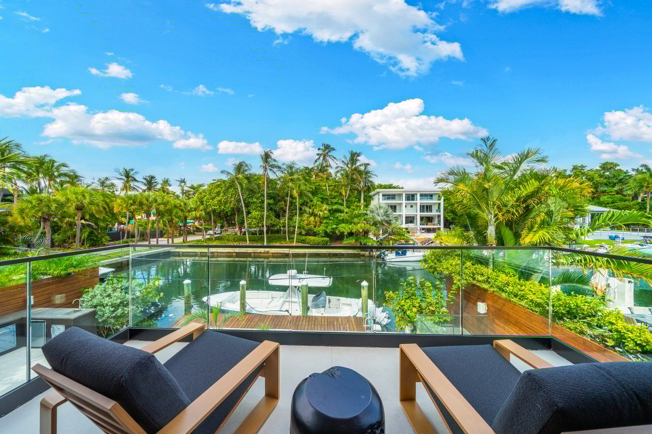 1815 Fairhaven Pl, Miami