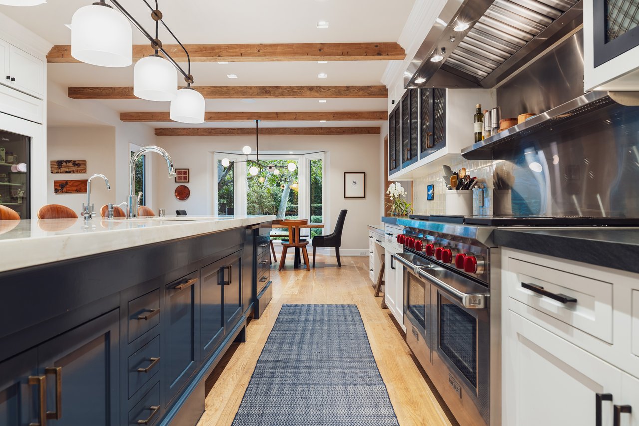 2600 Mandeville Canyon Rd, Brentwood