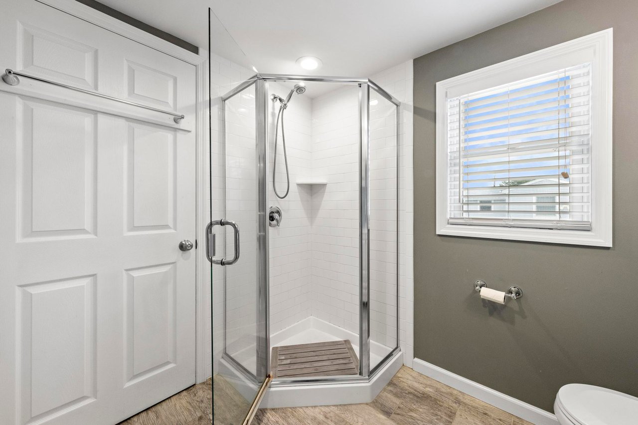 19 E 86th Street, Brighton Beach