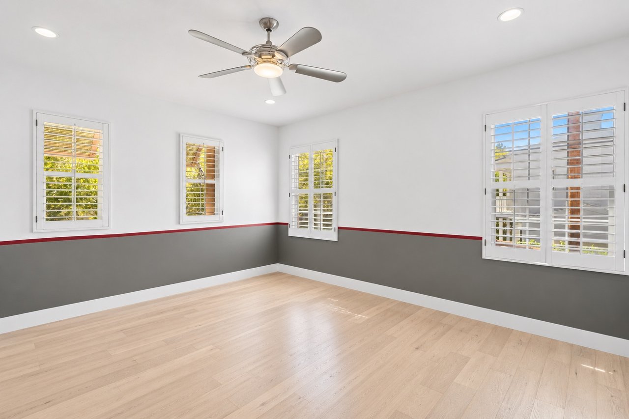 25 Peppertree