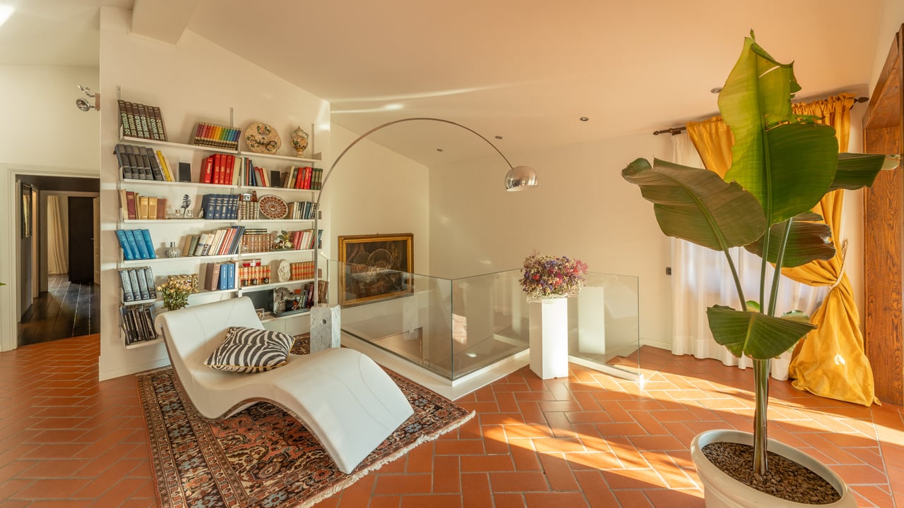 VILLA CORTESE  
