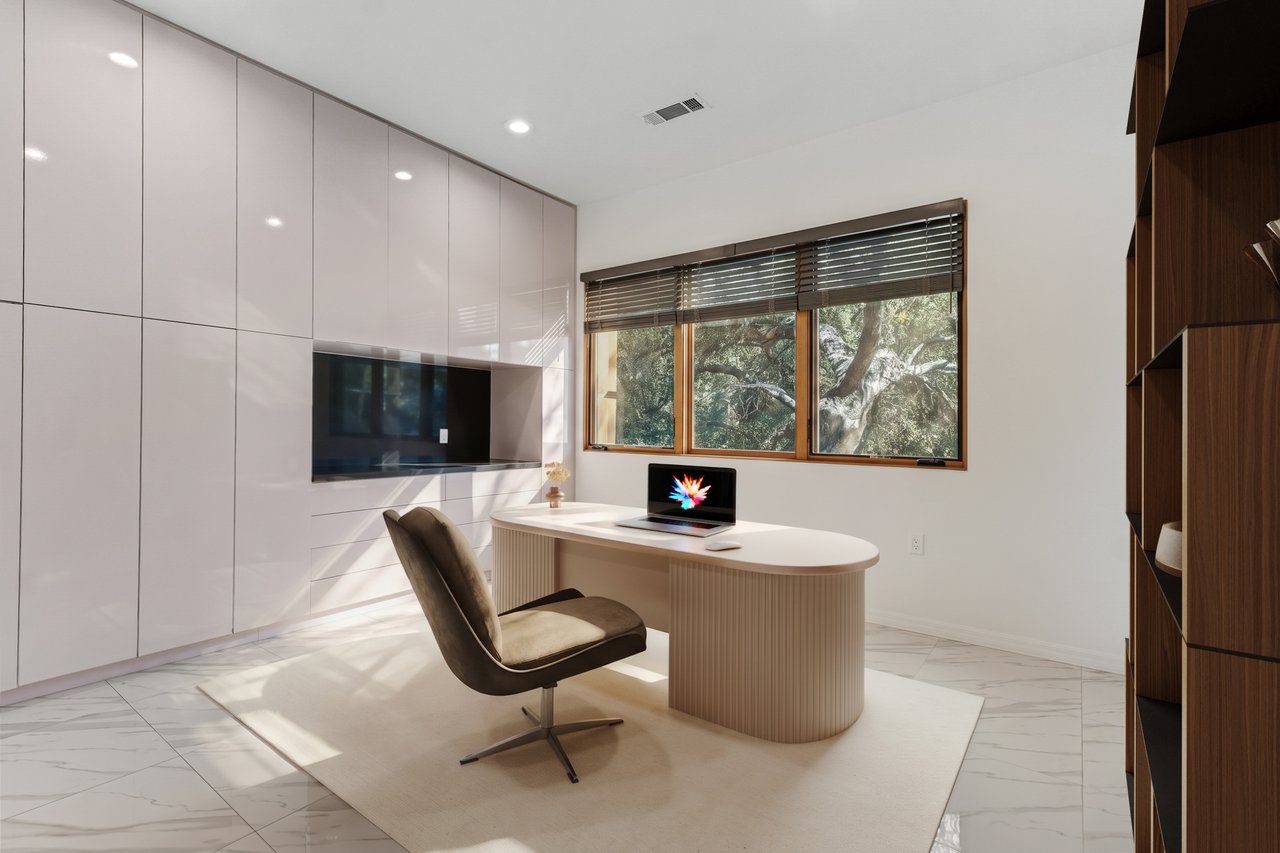 2566 East Chevy Chase Drive