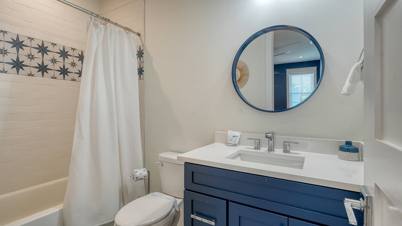 2175 Avenue A, Bradenton Beach, Florida