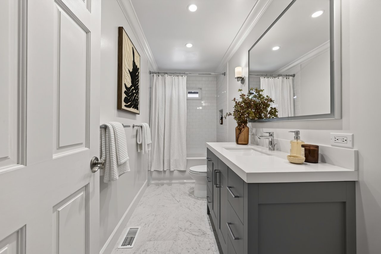 Inviting Sun Valley Residence
