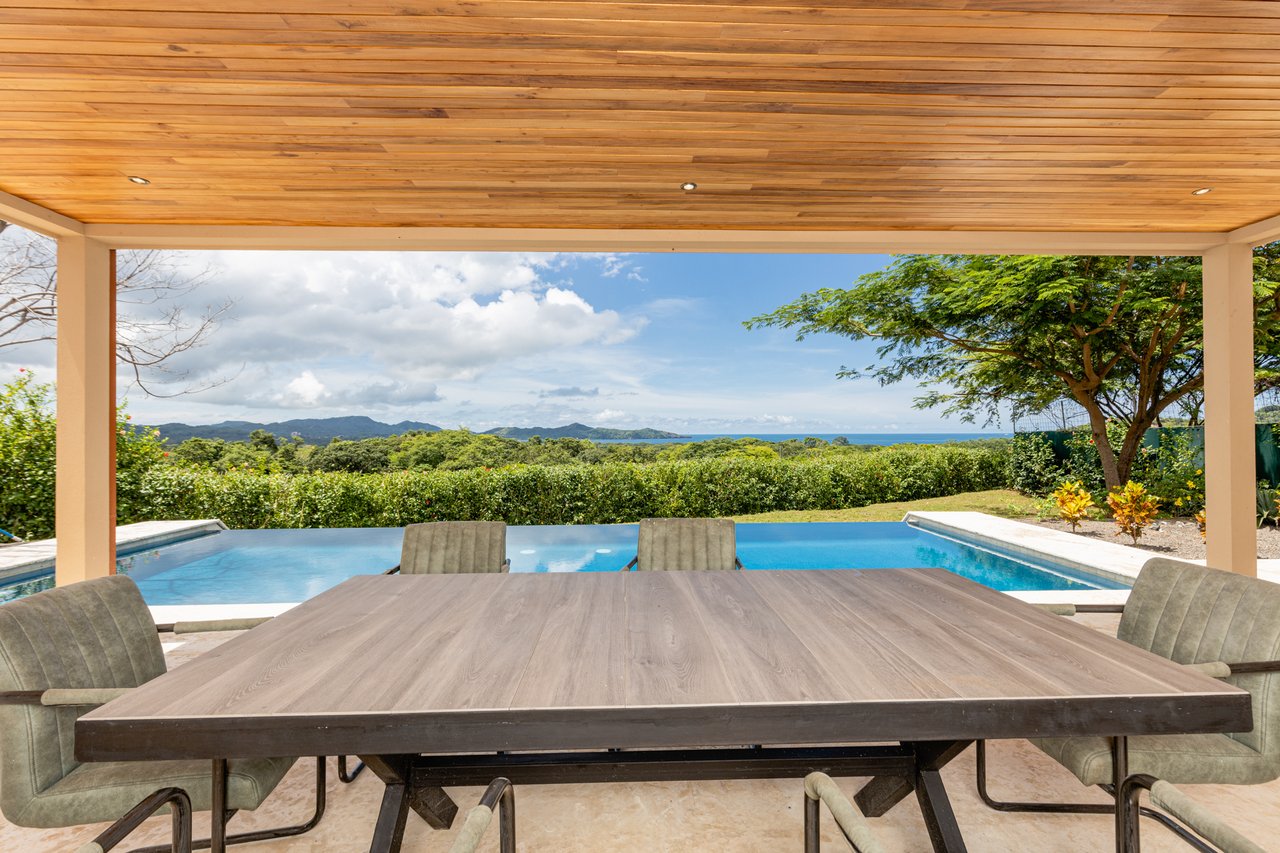 Casa Rincon De Mar | 3-Bedroom Ocean-View Home in Exclusive Mar Vista