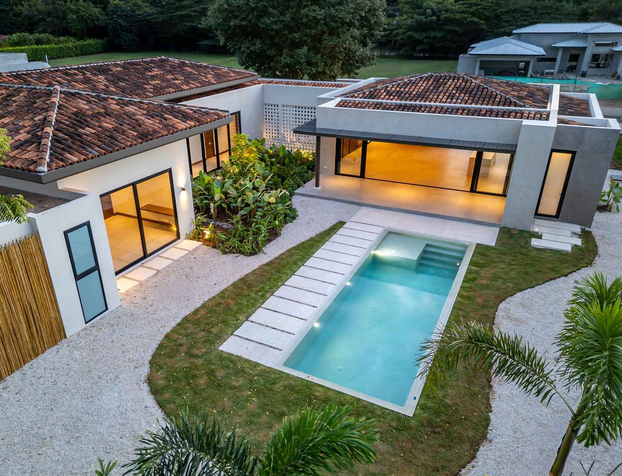 Casa Los Feliz | Elegant 4-Bedroom Villa in Hacienda Pinilla’s Reserva del Golf