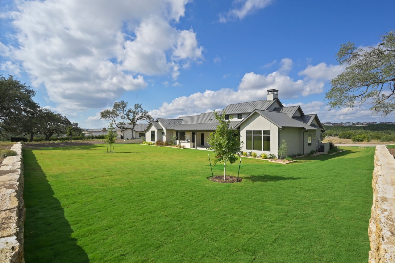 5809 Horizon Vista Way