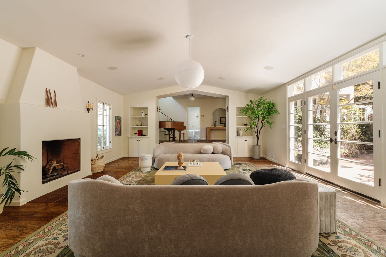 1990 Rose Villa S In Pasadena