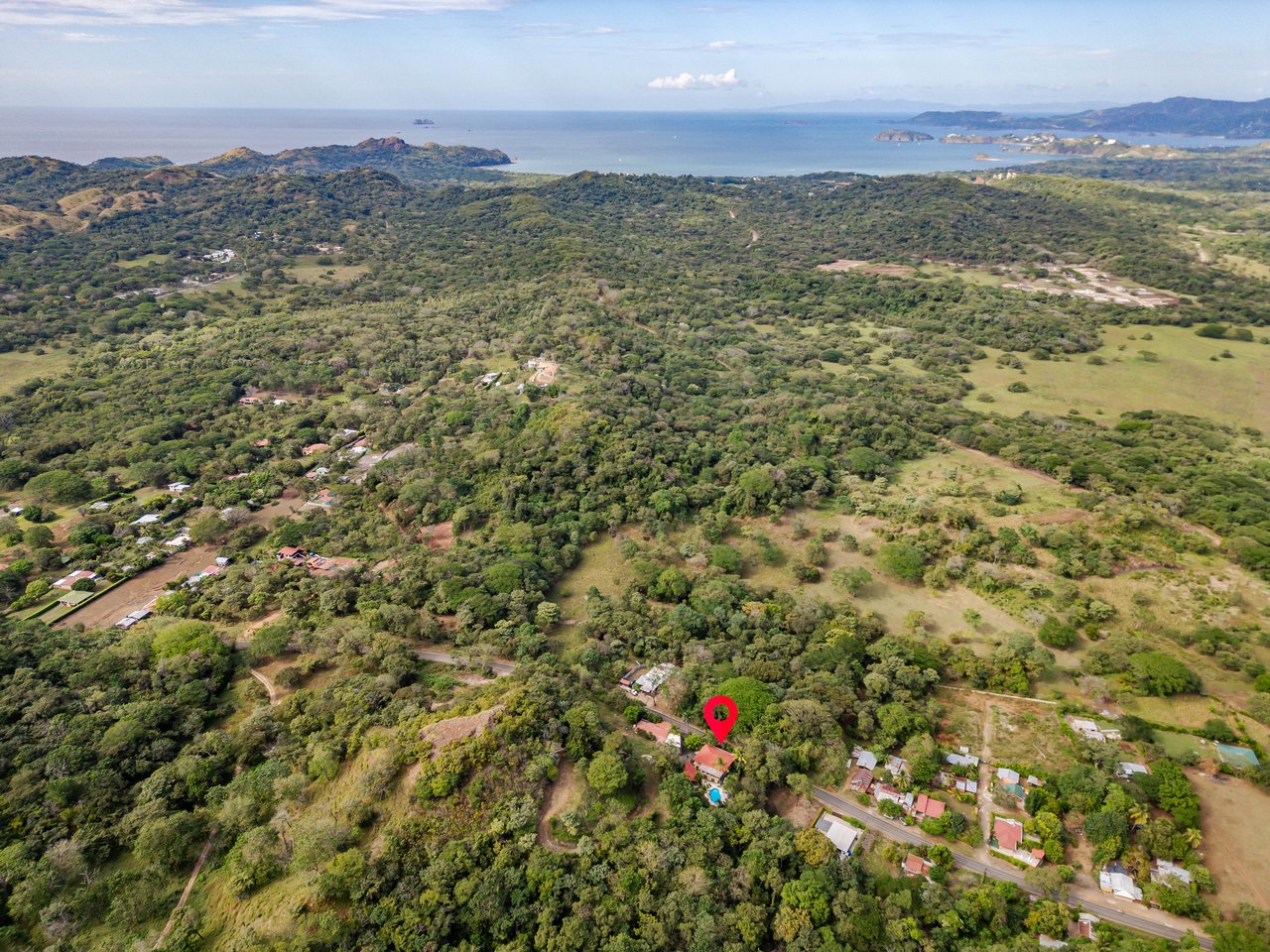 Cornett Retreat | Multi-Unit Colonial Compound 10 Mins to Playa Grande