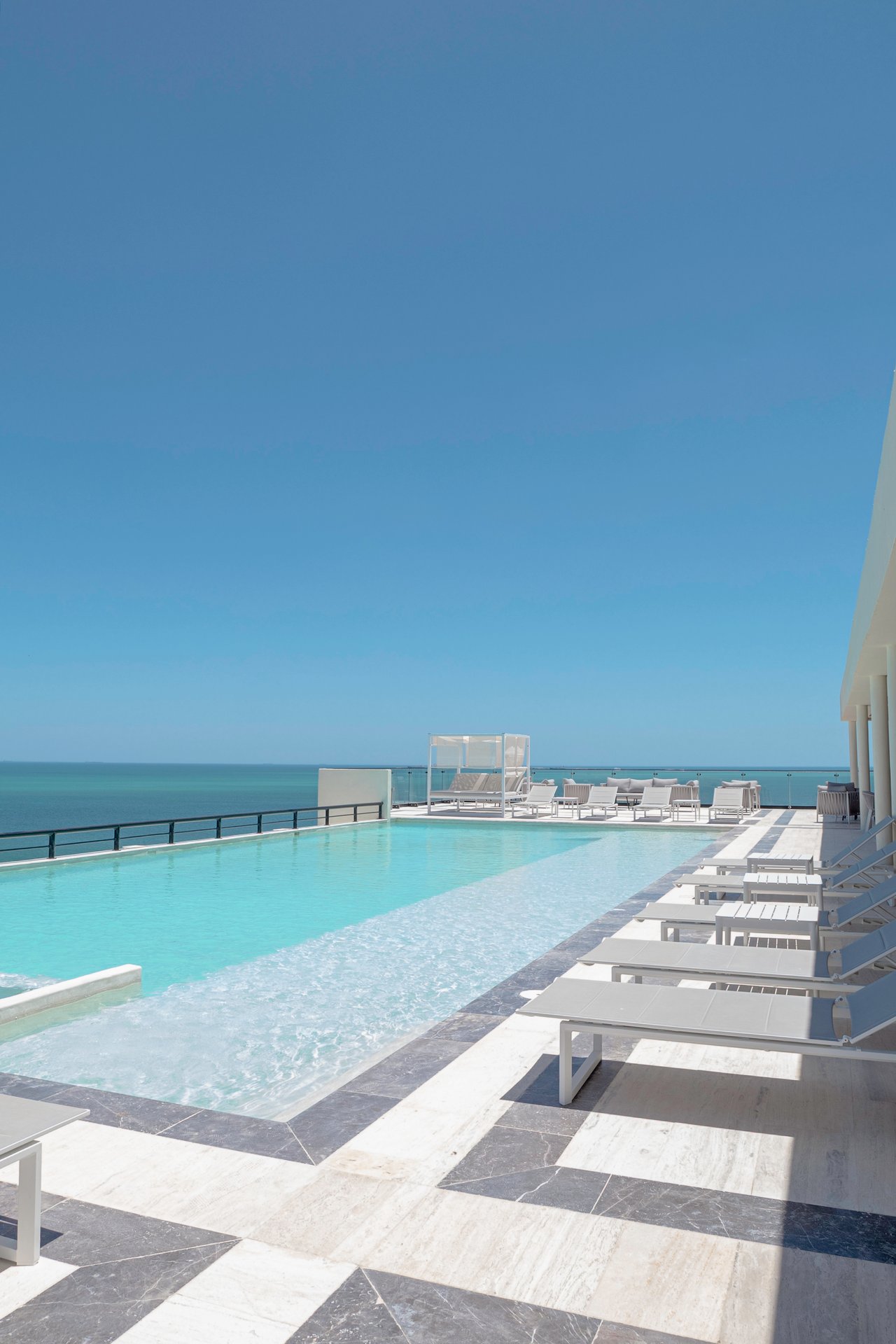 Yucalpetén Resort Marina 