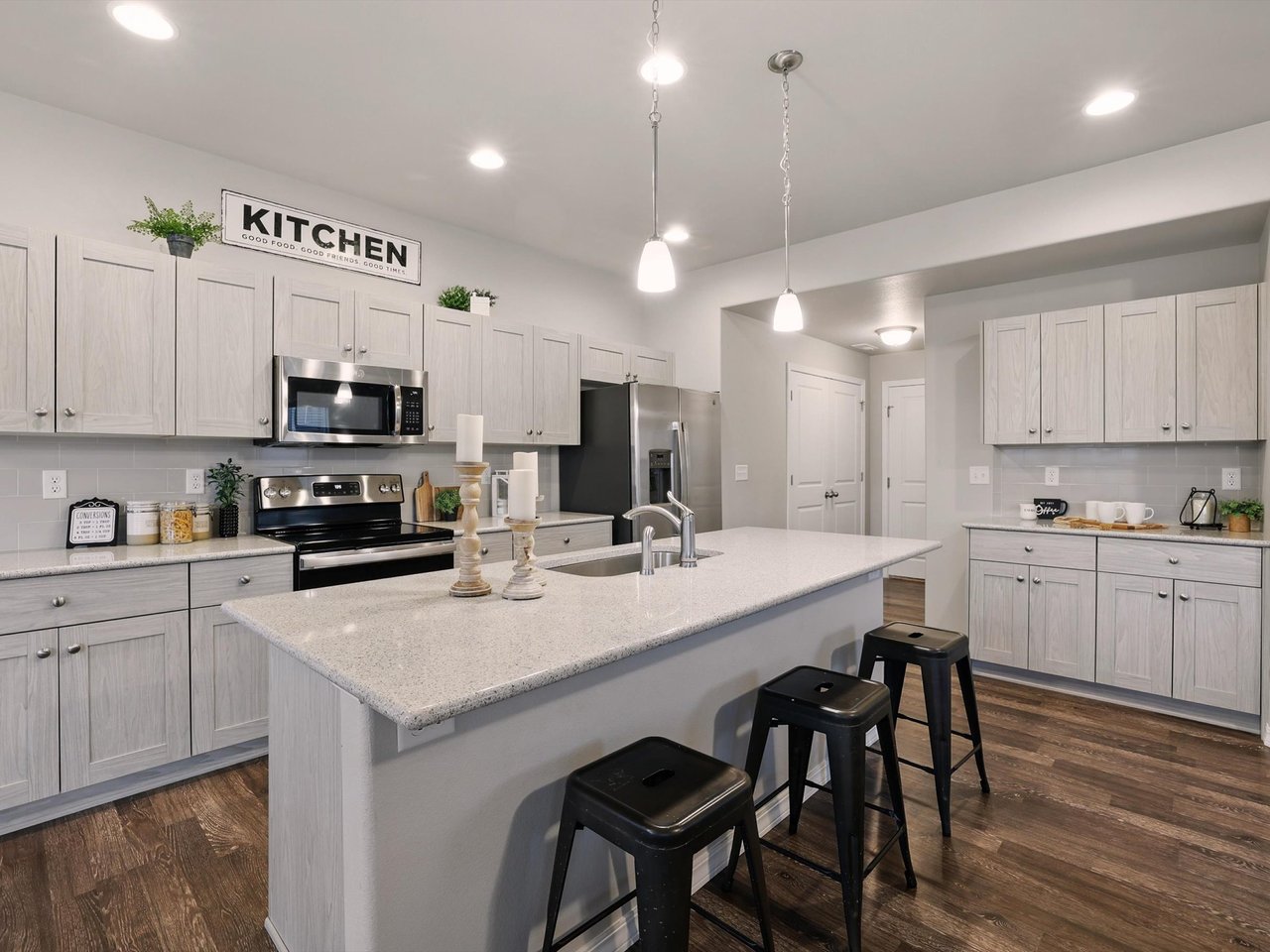 4318 Kaolin Court