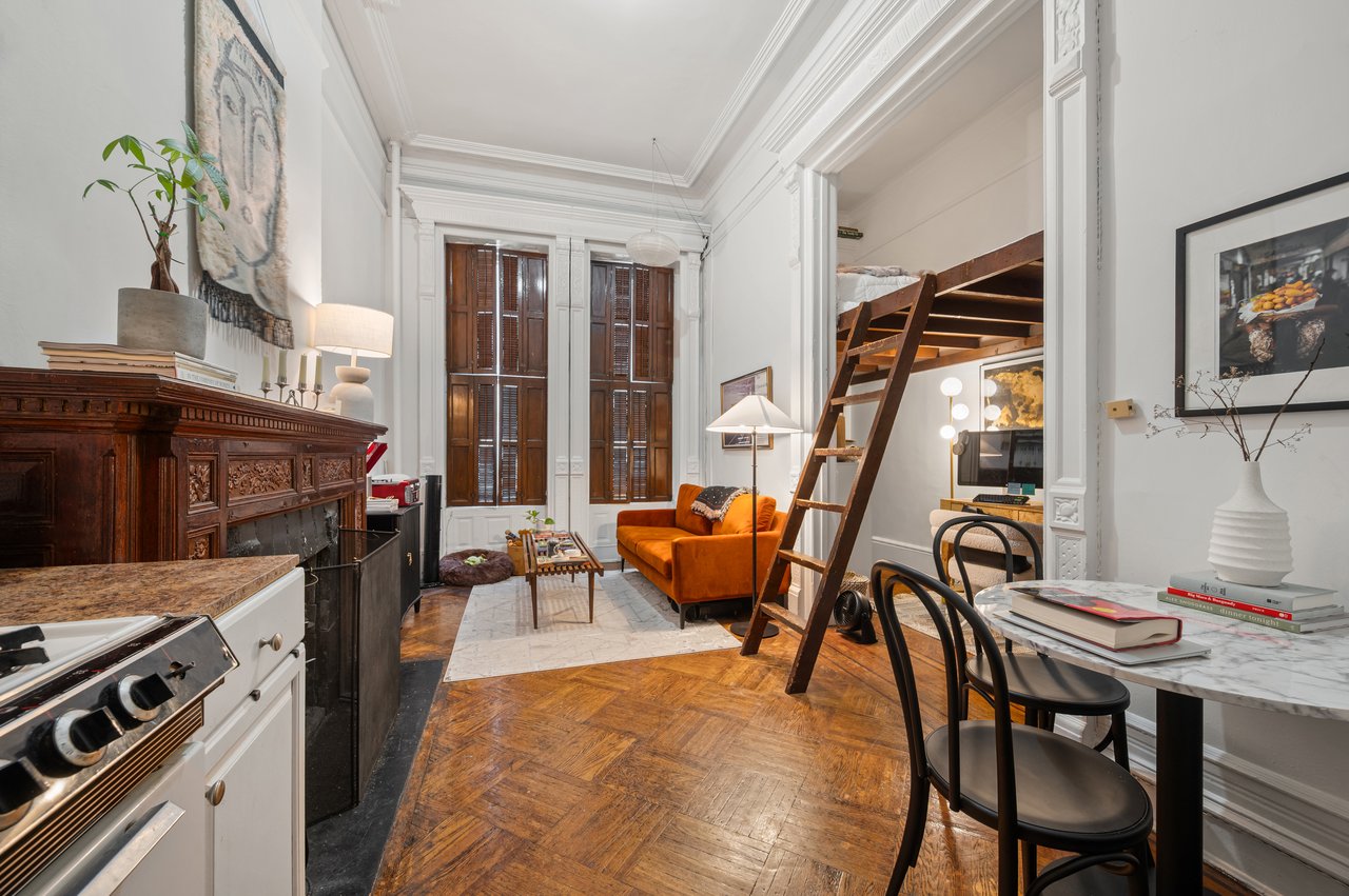 132 West 73rd Street