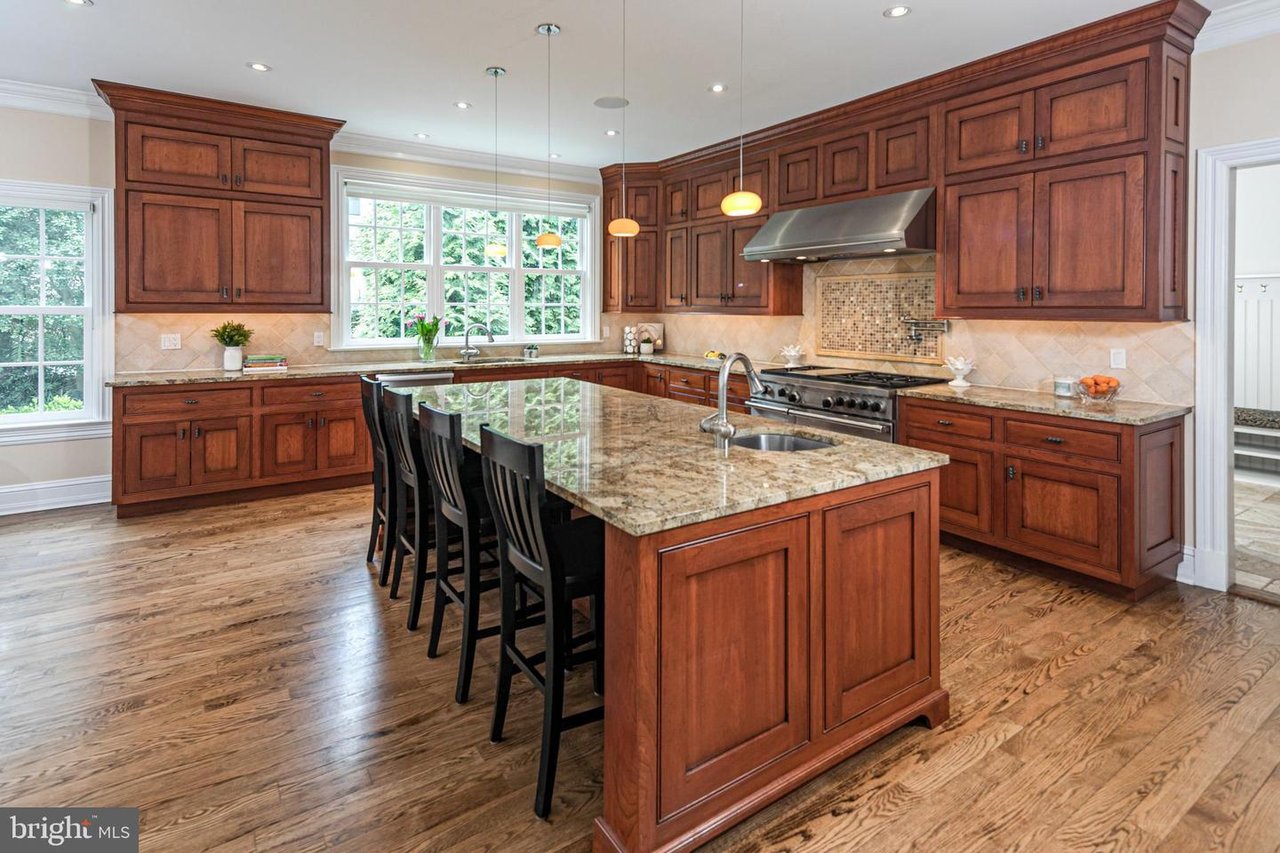 144 Hodge Rd