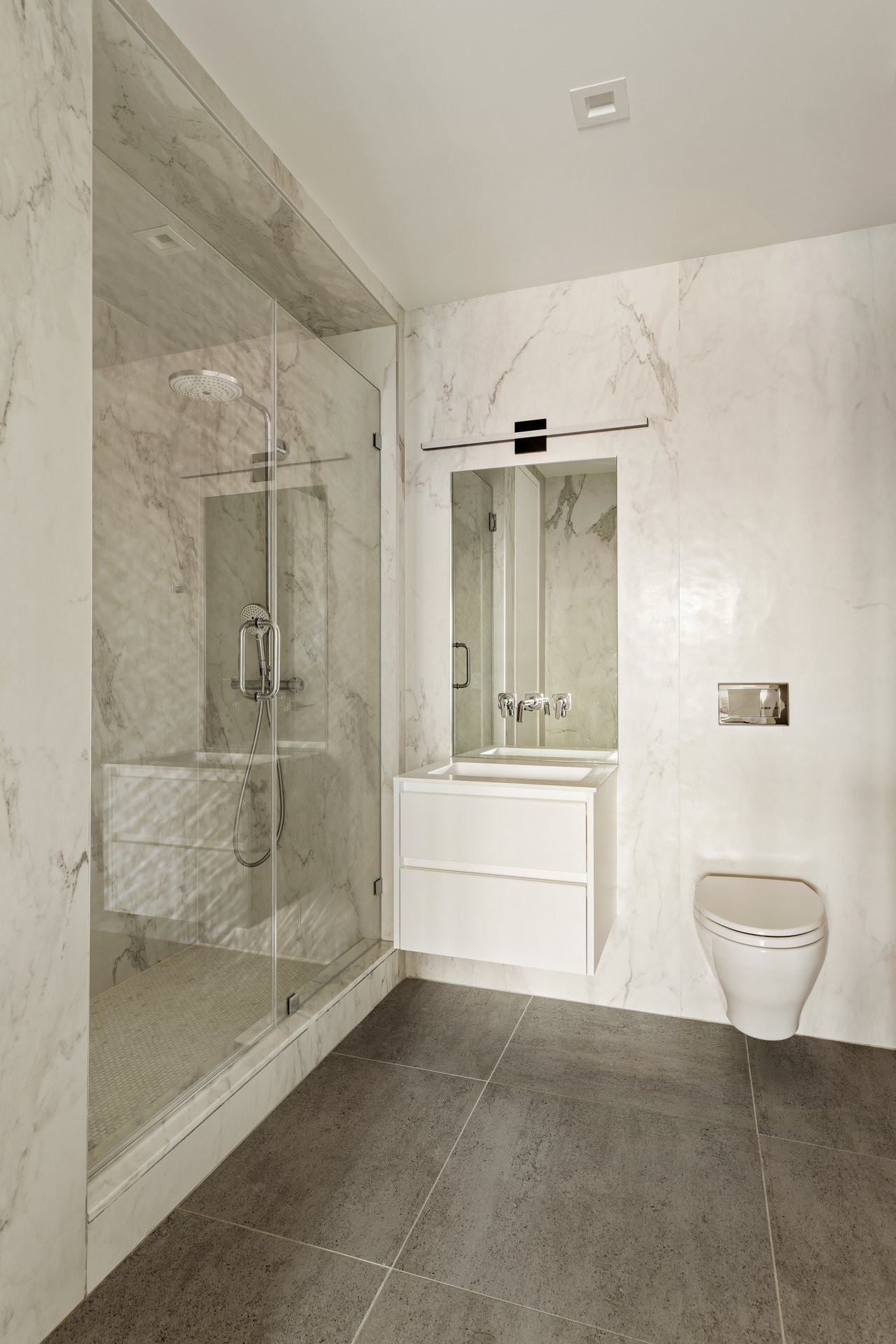 Private NoHo Residence 