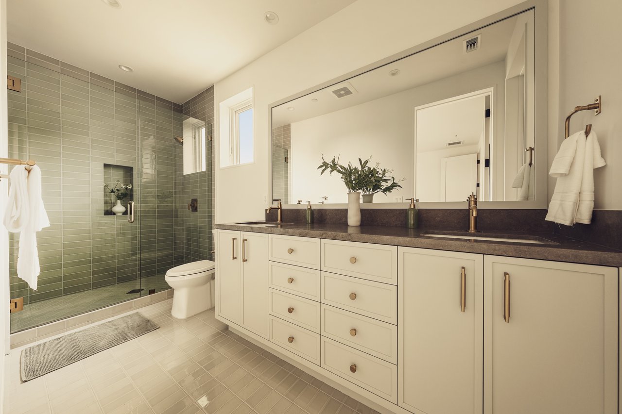 2114 Pier Ave, Santa Monica