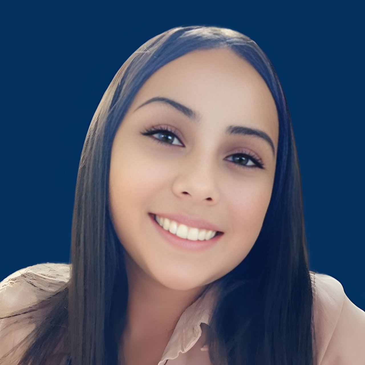 Destiny Velavore Whittier, CA Real Estate Agent Headshot