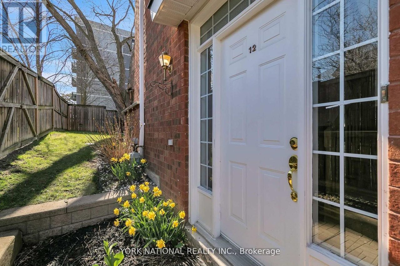 12 Loring Doolittle Ct