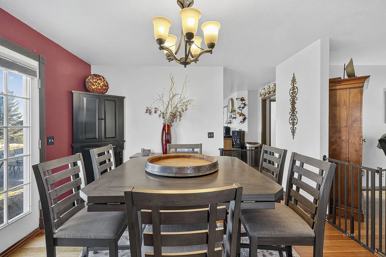 532 Charlwood Ct