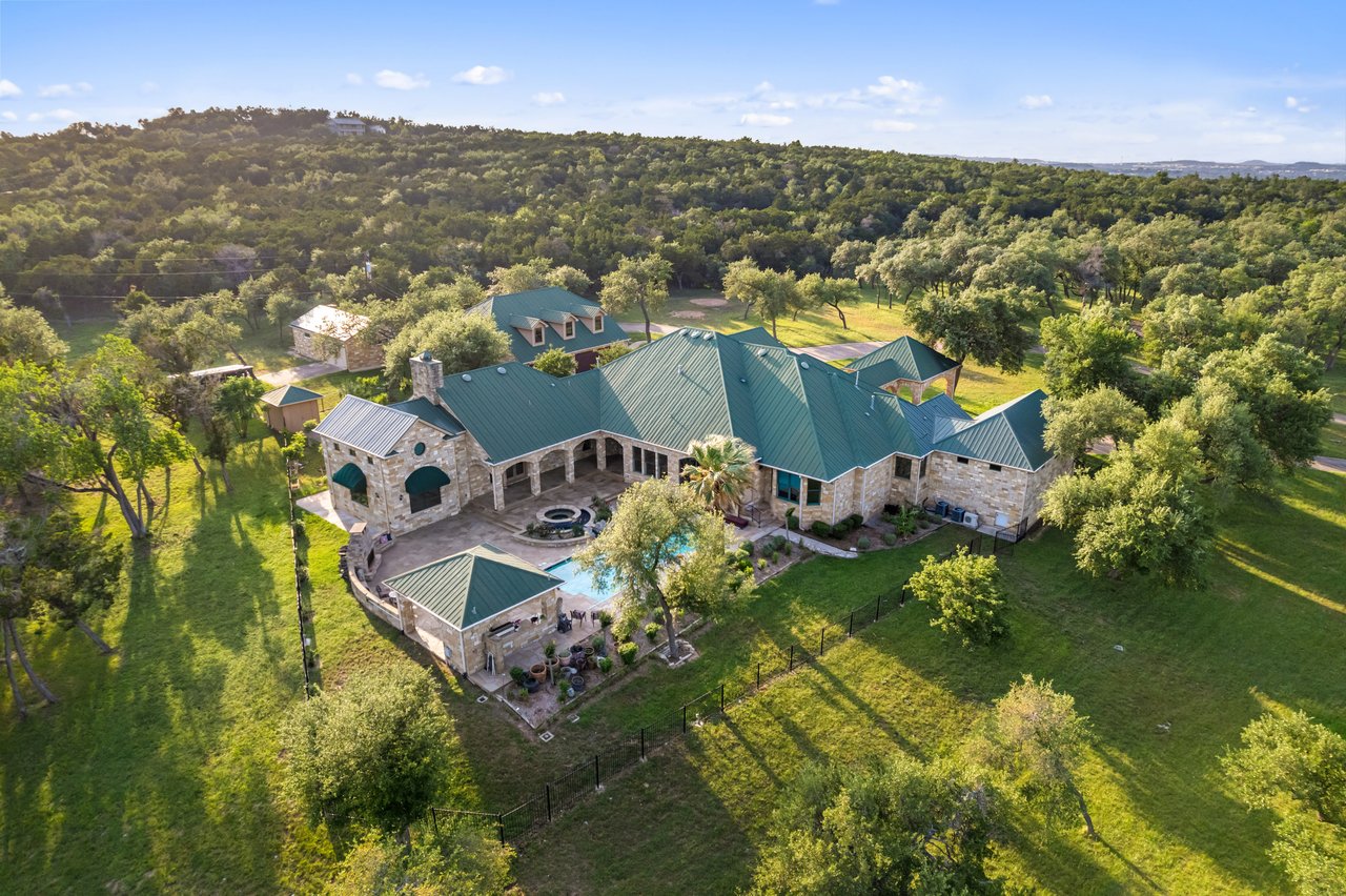 32 Acre Estate
