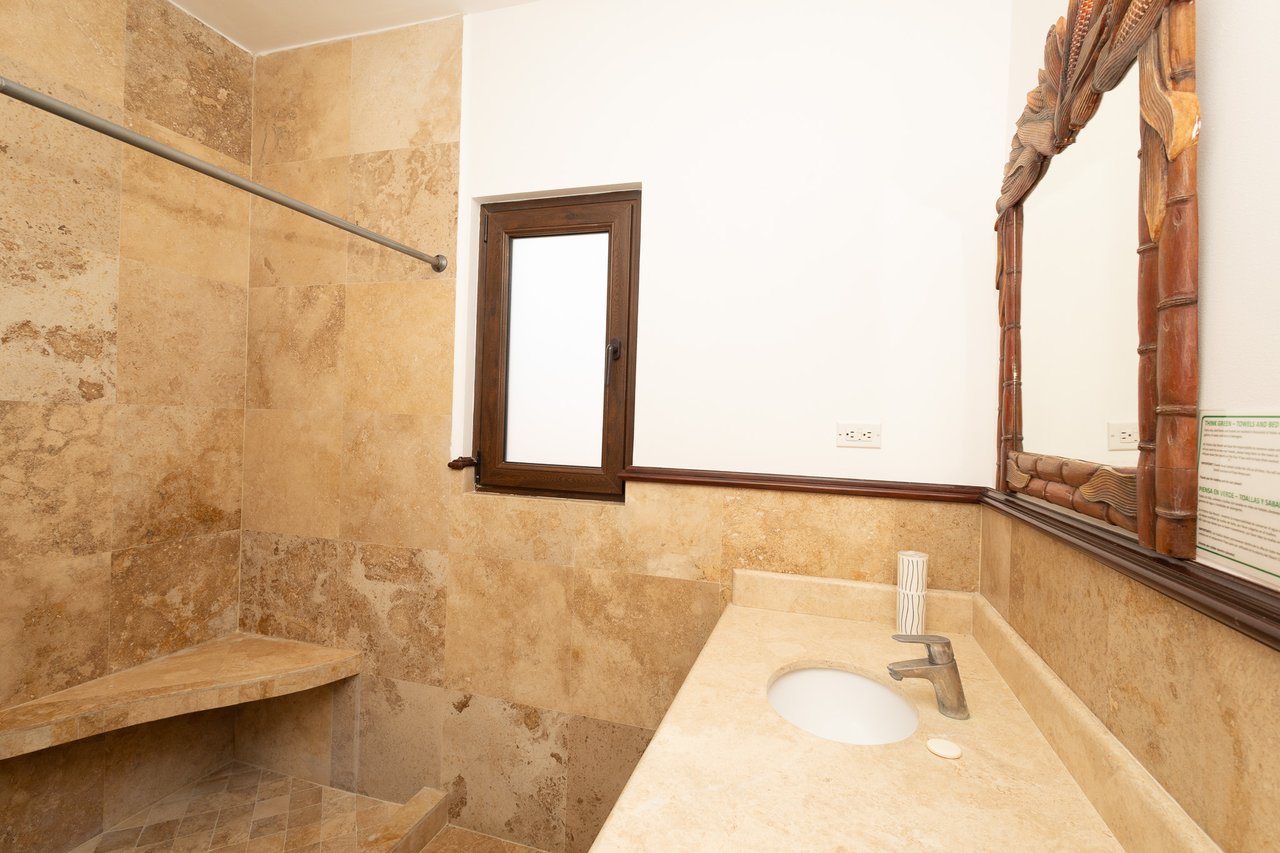 Pearl Ct., Villa 1103