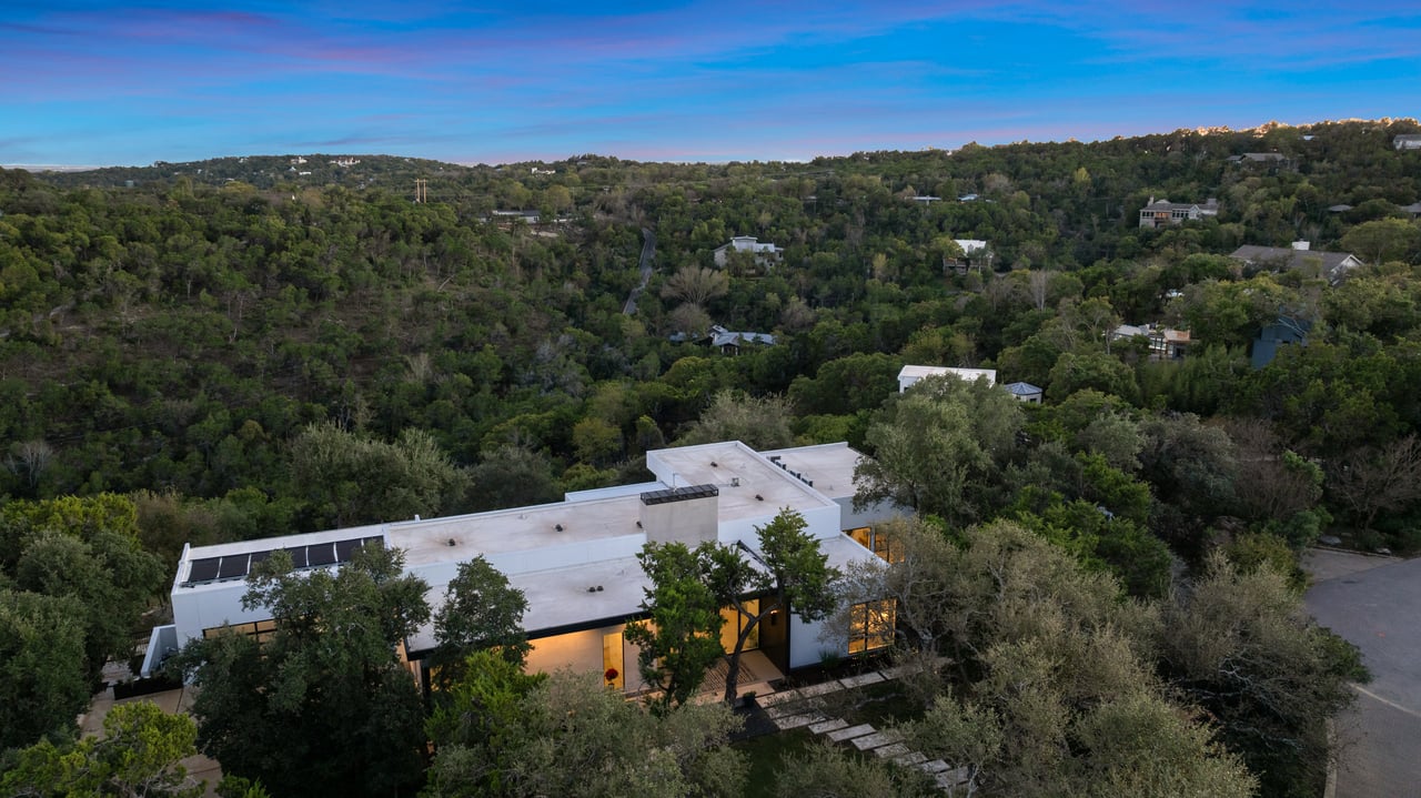 Modern Masterpiece in West Lake Hills