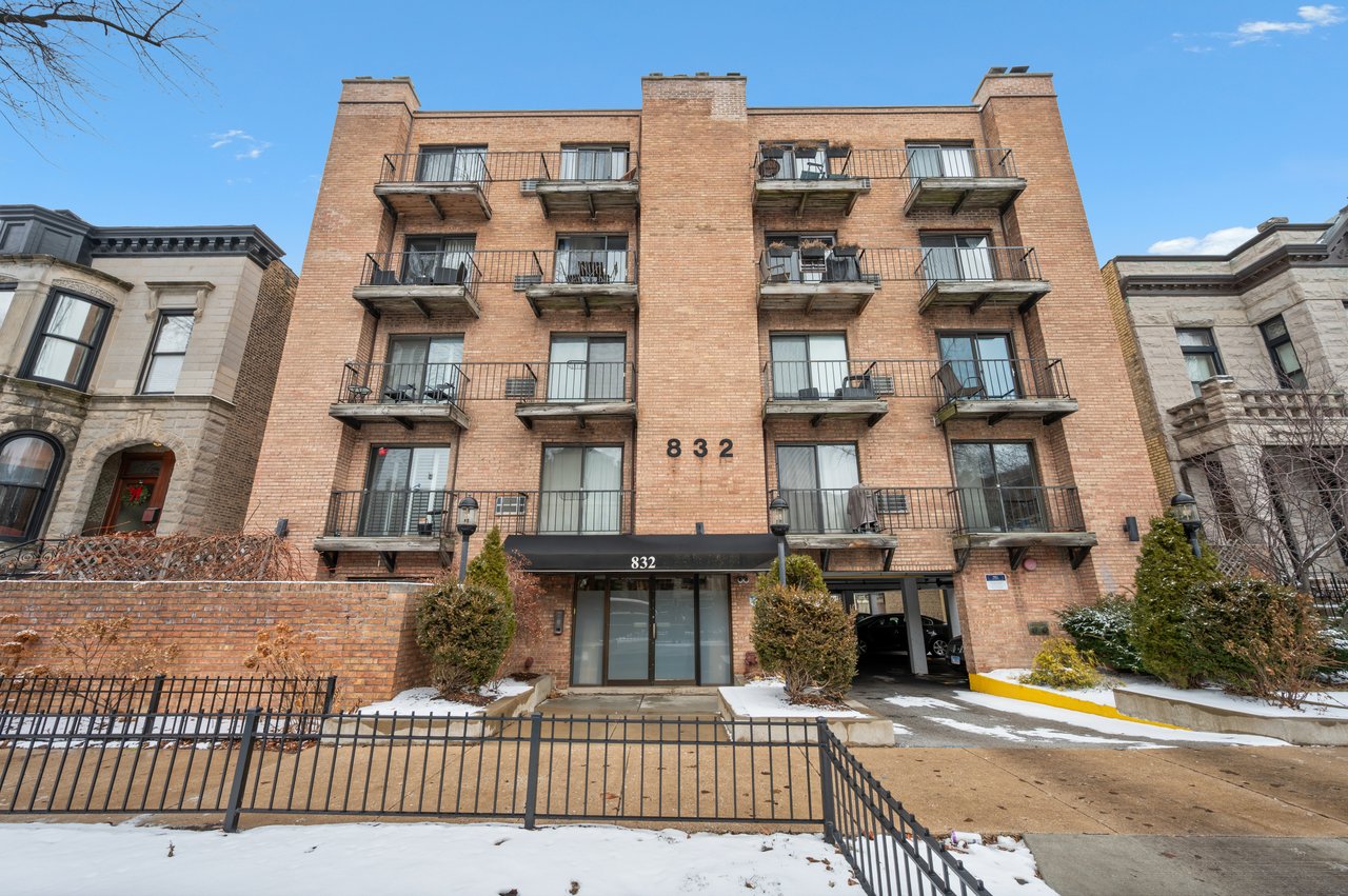 832 Oakdale Ave Unit 3H