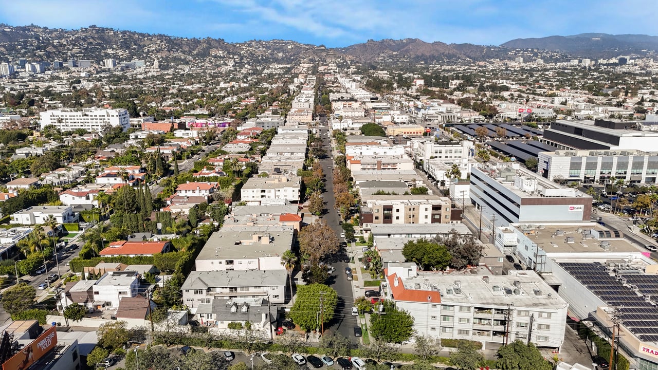 166 S Hayworth Ave APT 201, Los Angeles, CA 90048