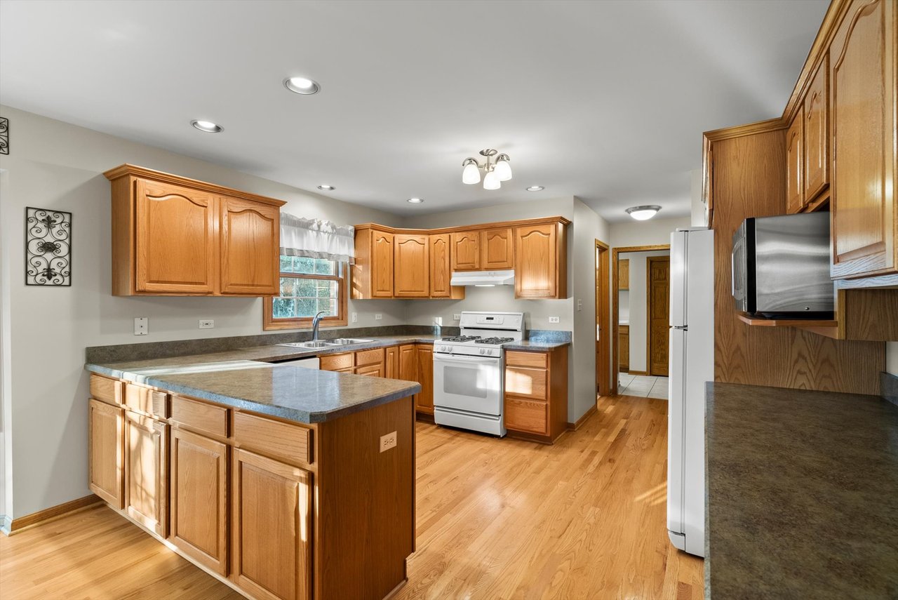 11402 Abbey Rd
