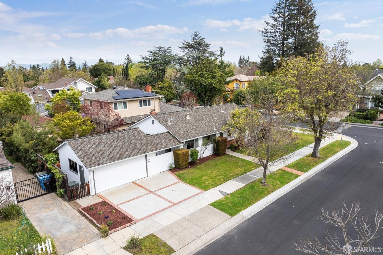 2495 Ramona Street