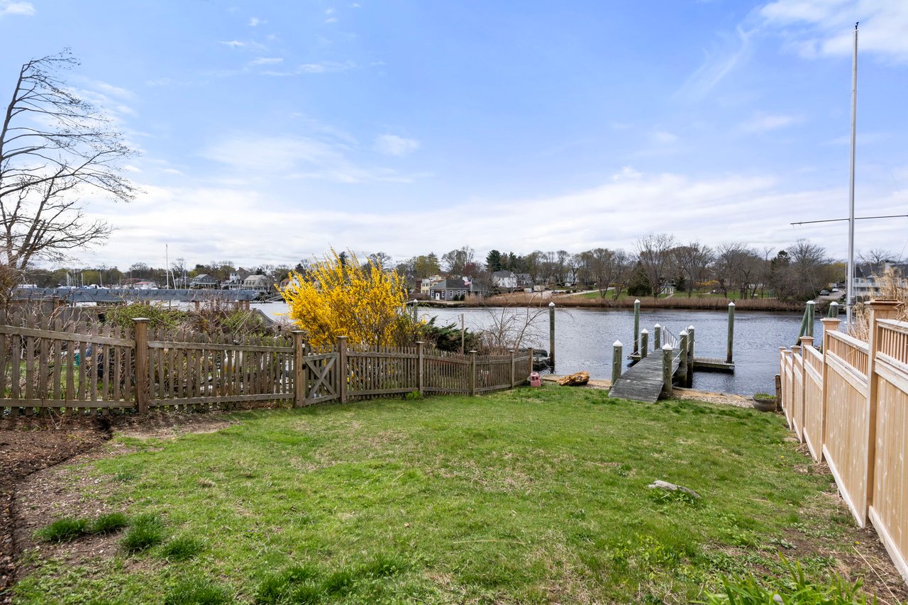 25 Seaview Avenue