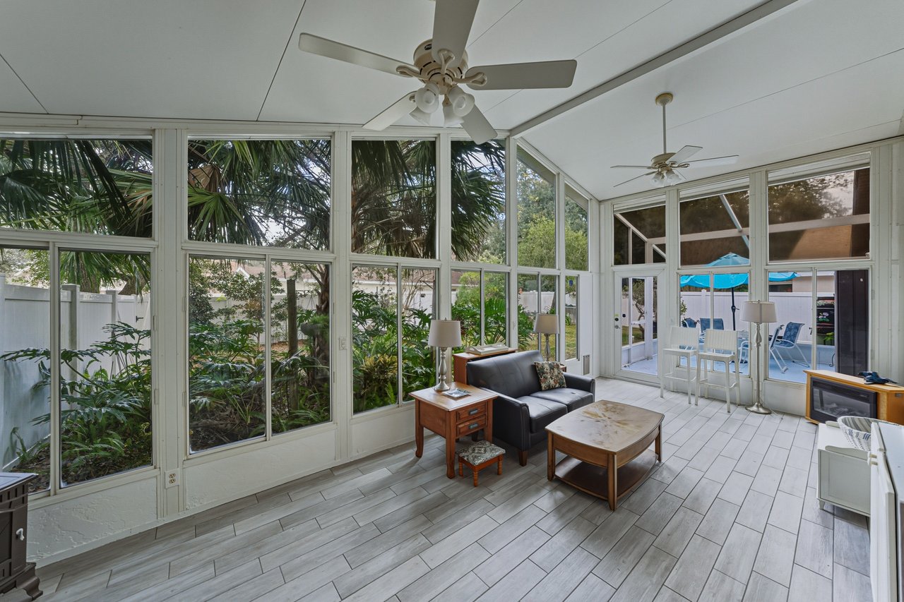 5240 NEW BRITTANY LN