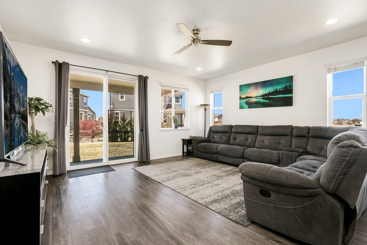 Just Listed: Welcome to This Spacious Home in a Highly Desirable Mail Creek Crossing Neighborhood!