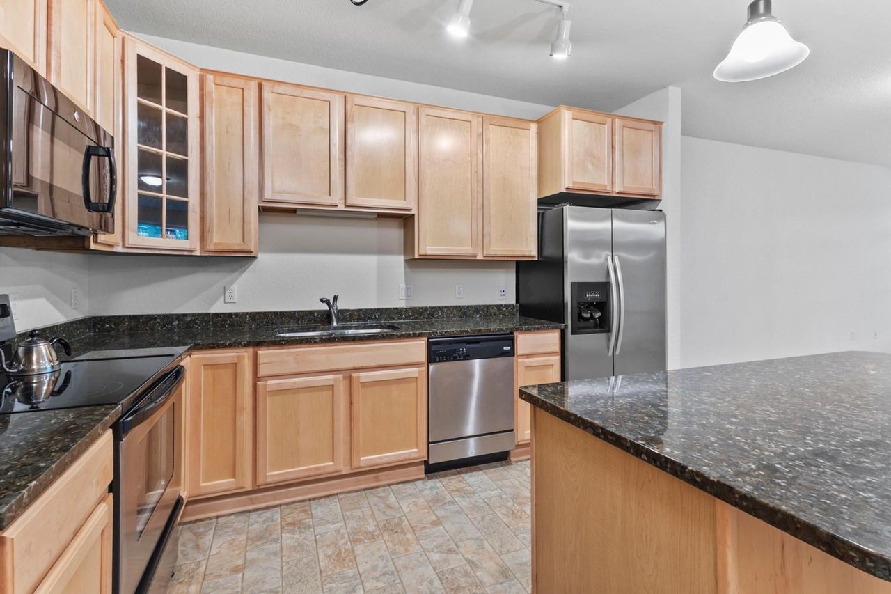 7100 Metro Blvd #116